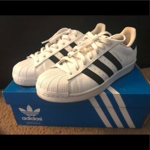 Adidas superstar